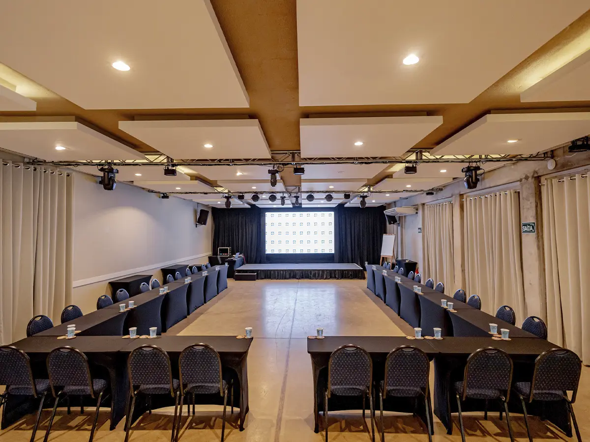 Sala Pinheiros - Eventos Interior de SP - Hotel Fazenda