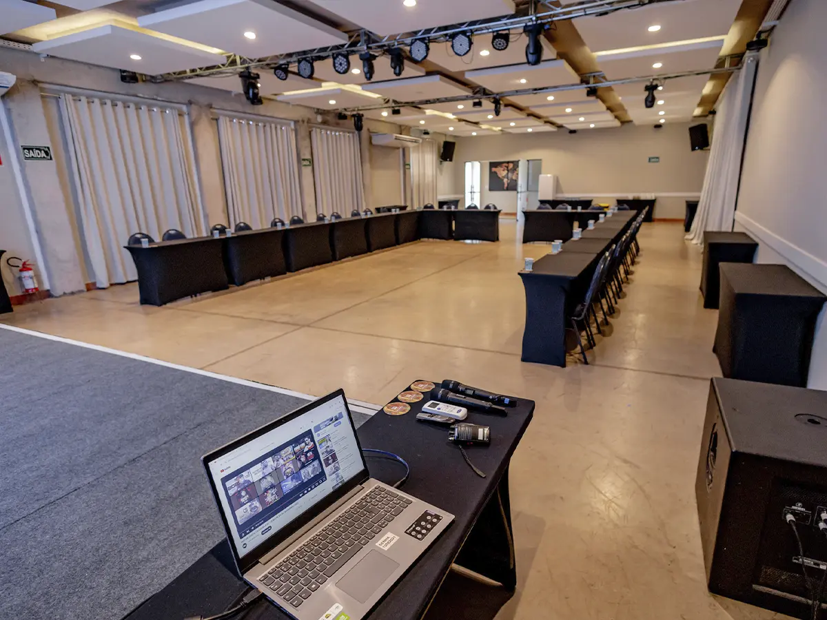 Sala Pinheiros - Eventos Interior de SP - Hotel Fazenda